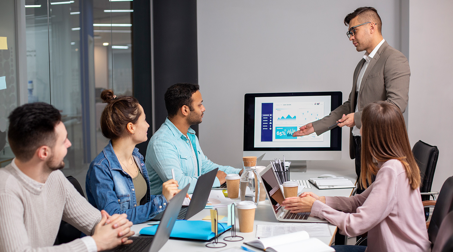 How Does Campaign Management Maximize ROI for Influencer Marketing?